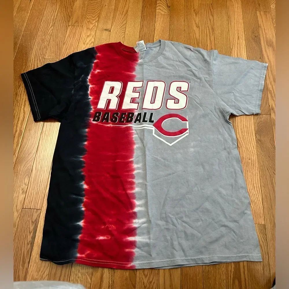 Y2K MLB Cincinnati Reds Baseball Tie-Dye Tshirt